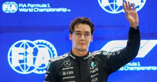 力压维斯塔潘  拉塞尔首夺新加坡F1杆位