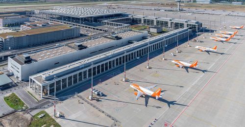 无人机现踪 柏林布兰登堡机场 暂停航班起降