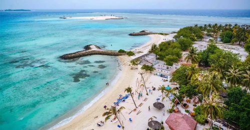 马尔代夫启动“世代禁烟” 外国游客同样受限