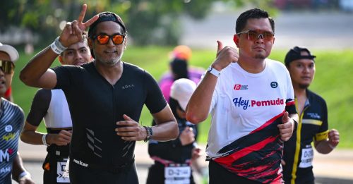 凯里出席巫青团座谈会 重返巫统 揣测再升温