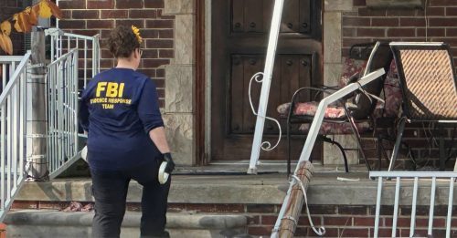 策划万圣节恐袭 FBI逮5少年嫌犯