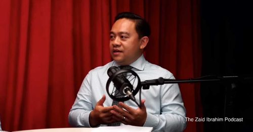 土团党内斗大揭秘！旺赛夫开炮：慕尤丁想重任首相 “要保女婿还是阿兹敏？”