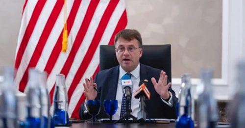 美大使：集会证明 美国尊重言论自由　