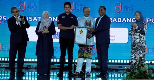 安华：须给学生思考空间 教育体系不能只重考试