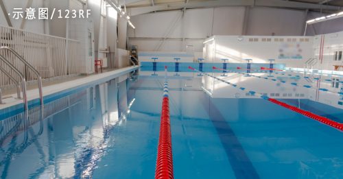 游泳课遇溺 特殊班男生 挣扎3天不治