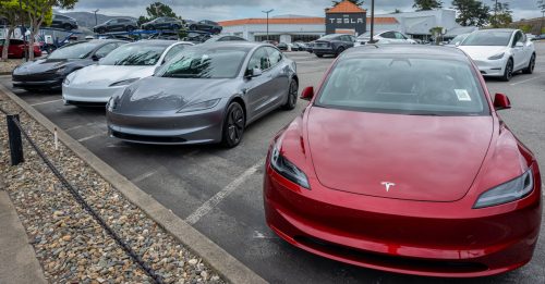 10月份市占率剩3.2% 特斯拉中国销量降至3年新低