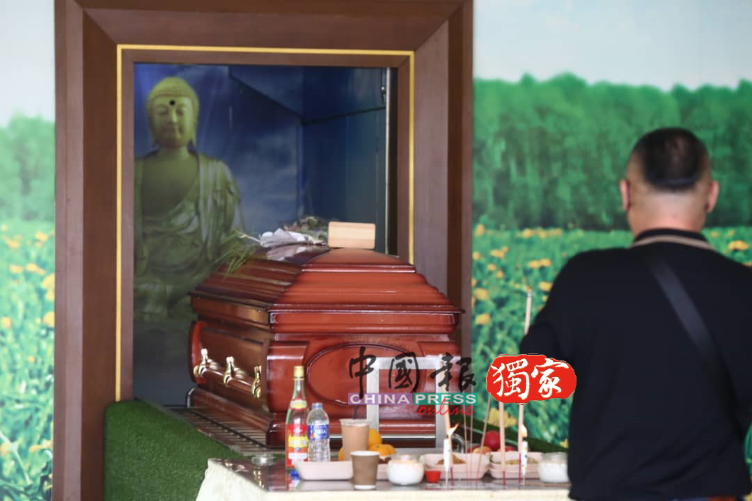 独家‧黄明志卷命案Part 188｜谢侑芯遗体火化 场面哀戚