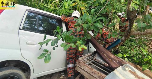 癫痫发作仍紧握方向盘 父载考SPM儿 撞屋避伤人