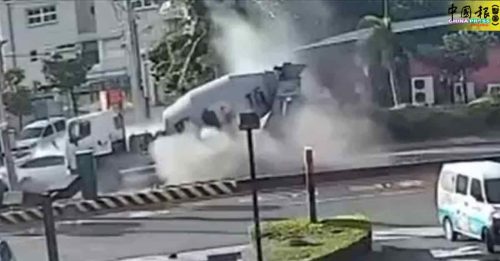 载龙凤胎为前妻庆生 男子首次驾特斯拉 猛撞水泥车身亡！