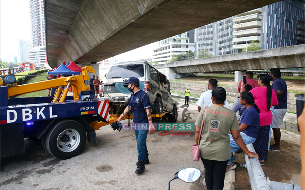 管工被冲走意外｜最新消息！管工货卡 找到了