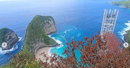 华商峇厘岛悬崖建电梯 被指破坏景观遭喊停