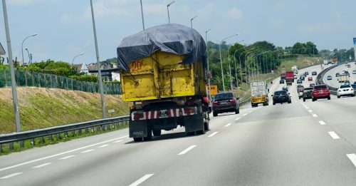 超载罗里司机辩称受雇主施压 JPJ严正取缔不留情