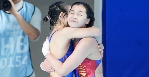 中国全运会｜身高涨15公分 体重增8公斤 央视：全红婵“天生发挥型”