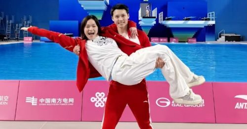 中国全运会｜全红婵感性发文  “对错都是我的脚印”