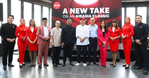 亚航推新制服政策 允女空服员戴头巾