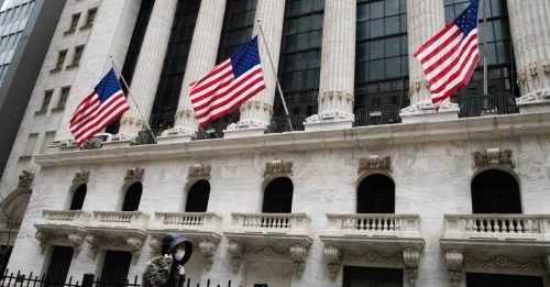 利息成本吓人 美国未偿还国债创新高！