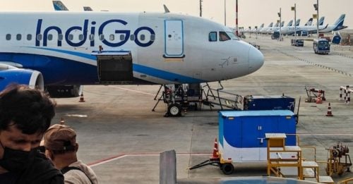 印度最大航司出错 航班大乱“股价跌10%”
