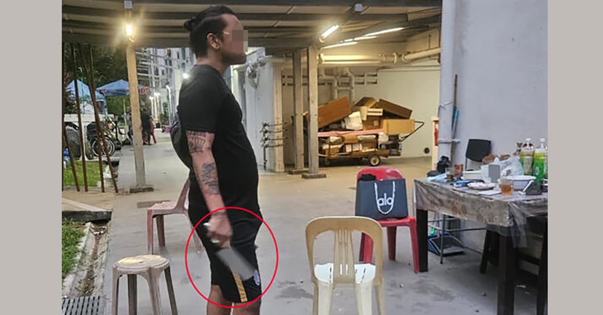 指控数人背后谈论他 狂男手持3刀乱砍人