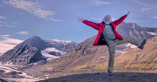 环游世界拍下300万张照片 老翁梦想未老 明年向南极出发