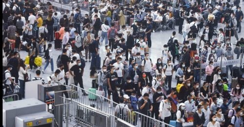 避孕药具明年起征税 中国民众反应不一