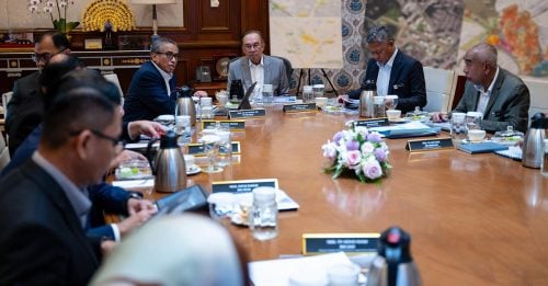 布城 武吉加里尔昌明城市 建设顺利 首相： 推动垂直校园与智慧社区