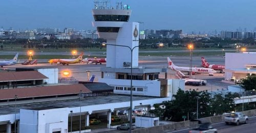 女游客泰国机场被拒入境 抱怨未获告知最低现金标准