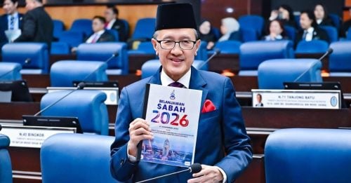 沙巴明年发公务员 RM2000或1个月特援金