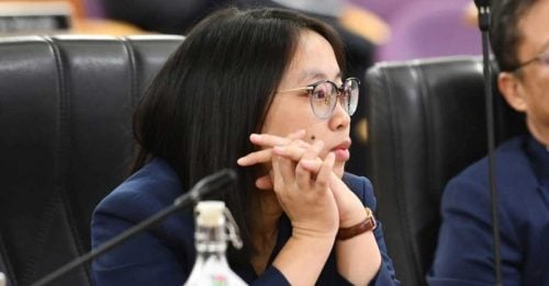 女穆斯林分享经历 承认统考提供公平机会