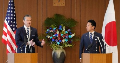 美日防长通话 批中国加剧地区紧张