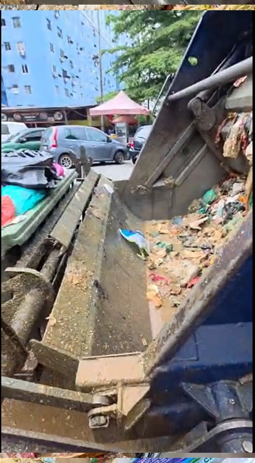 武吉加里尔住宅区 垃圾堆惊现死婴