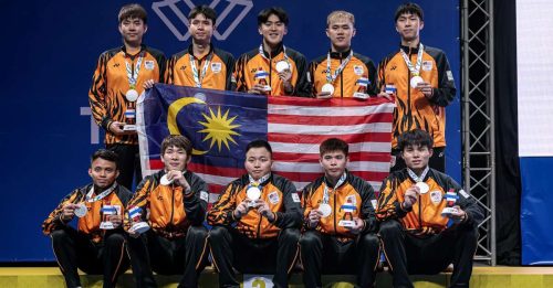 2025泰国东运｜决赛遭印尼不失1局横扫 吴志强要2总监赛后检讨